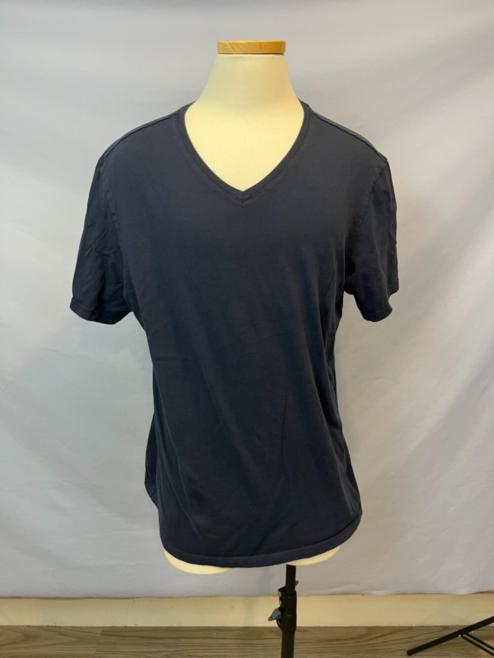 Bombas V-Neck T-Shirt Men’s L Navy Solid Short Sleeve Tee Supima Cotton